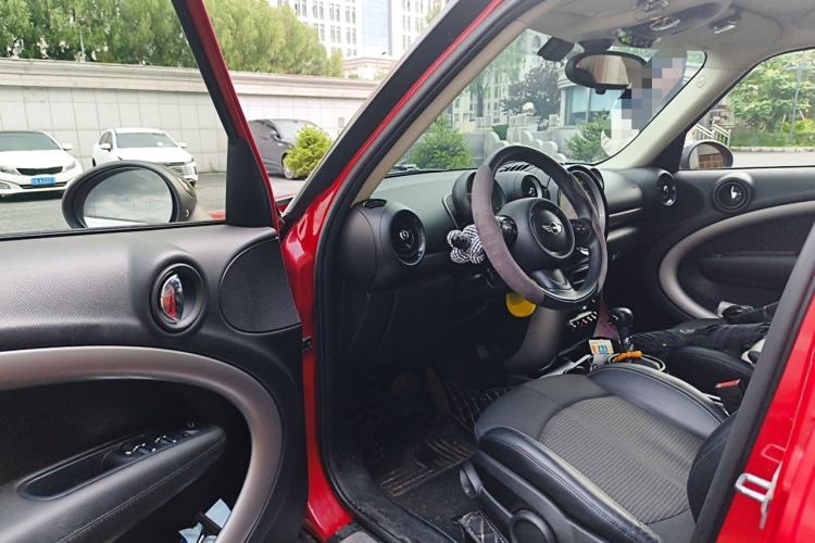 Used MINI Countryman 2014 1.6T COOPER ALL4 Fun Driver Seat