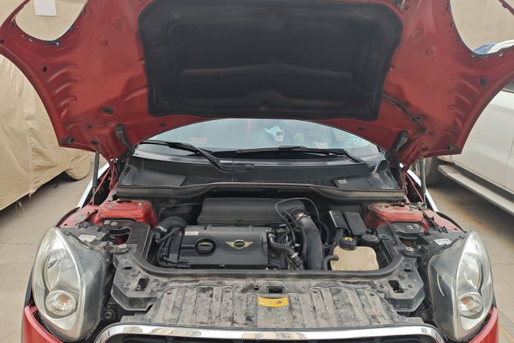 Used MINI Countryman 2014 1.6T COOPER S Engine Bay