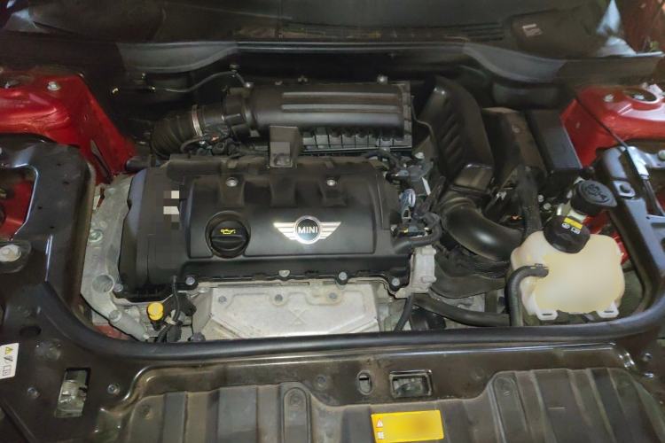 Used MINI Countryman 2014 1.6L COOPER Excitement Engine Bay
