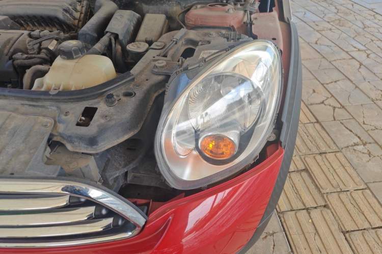 Used MINI Countryman 2014 1.6L COOPER Fun Engine Bay Left