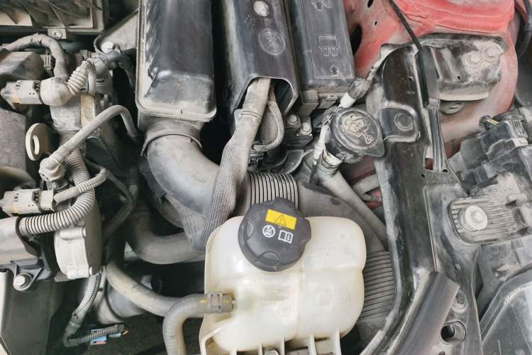 Used MINI Countryman 2014 1.6L COOPER Fun Engine Bay Left