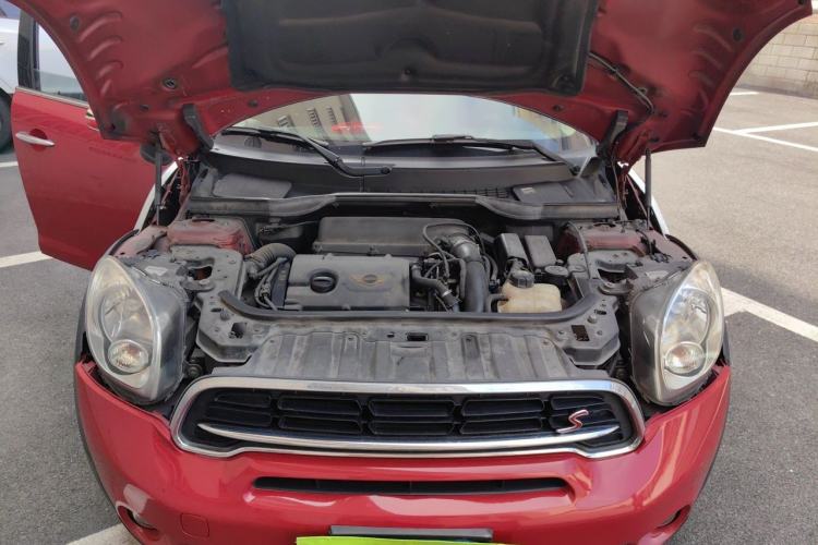 Used MINI Countryman 2014 1.6T COOPER S Engine Bay