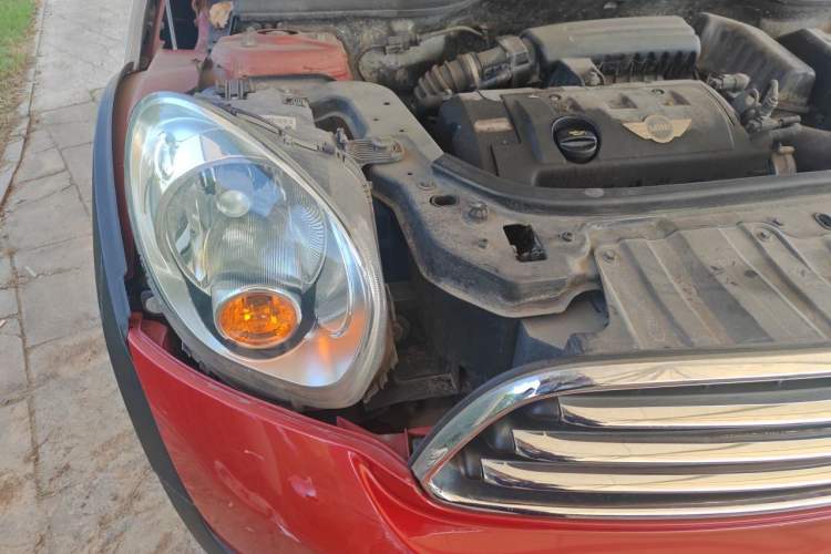 Used MINI Countryman 2014 1.6L COOPER Fun Engine Bay Right