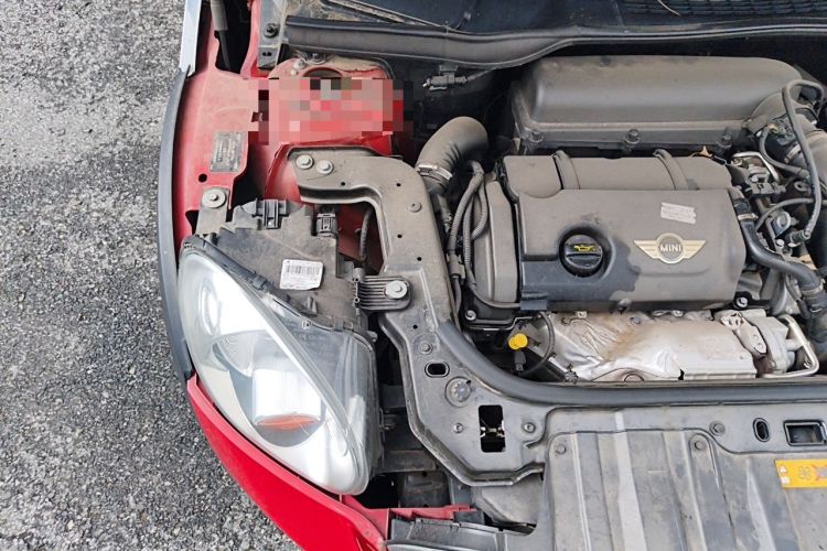 Used MINI Countryman 2014 1.6T COOPER ALL4 Fun Engine Bay Right