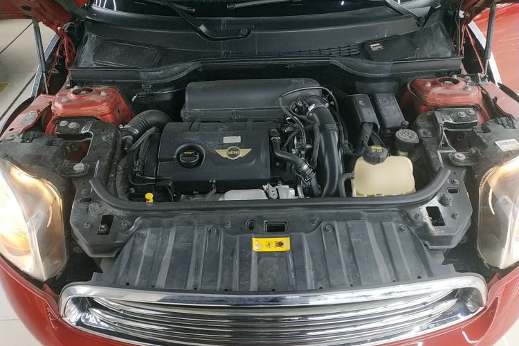Used MINI Countryman 2014 1.6T COOPER ALL4 Fun Engine Bay