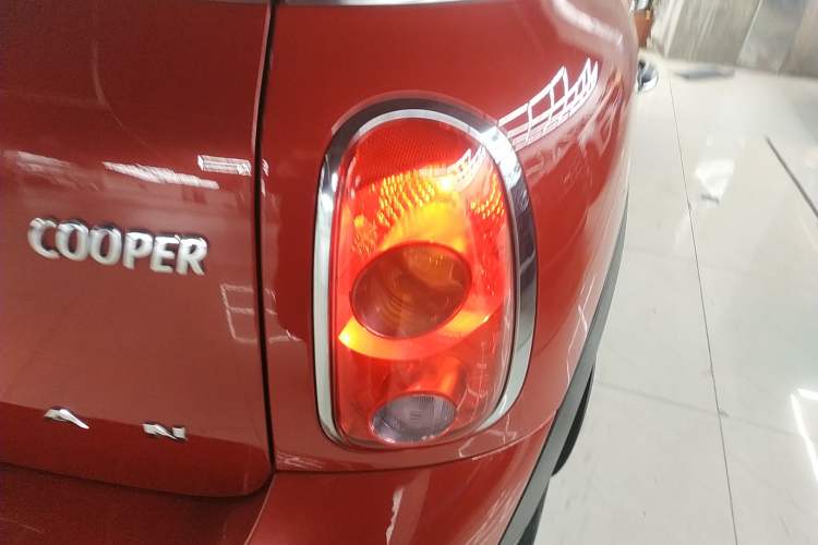 Used MINI Countryman 2014 1.6T COOPER ALL4 Fun Exterior 3