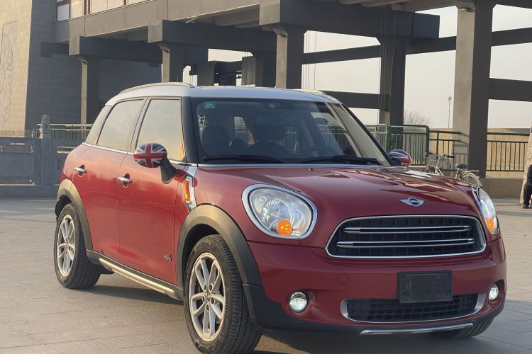 Used MINI Countryman 2014 1.6T COOPER ALL4 Fun Front Right 45 Deg