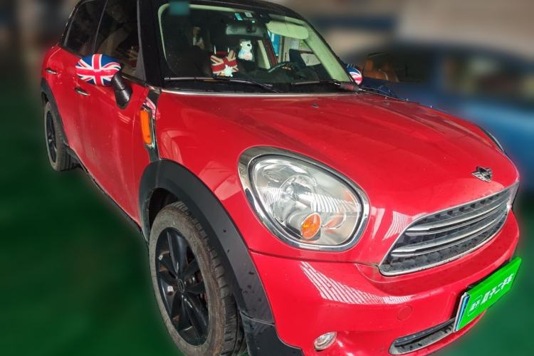 Used MINI Countryman 2014 1.6L COOPER Fun Front Right 45 Deg