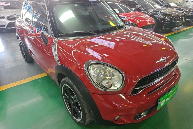 Used MINI Countryman 2014 1.6T COOPER S Front Right 45 Deg