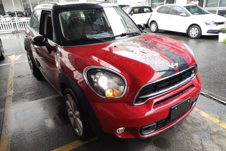 Used MINI Countryman 2014 1.6T COOPER S Front Right 45 Deg