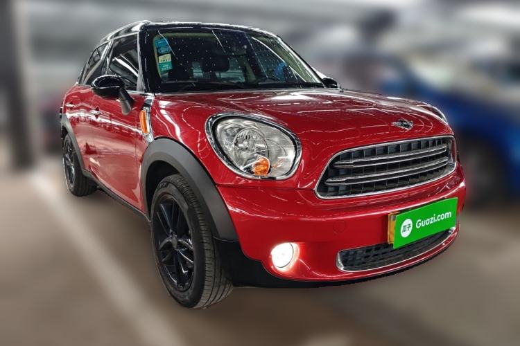 Used MINI Countryman 2014 1.6L COOPER Fun Front Right 45 Deg