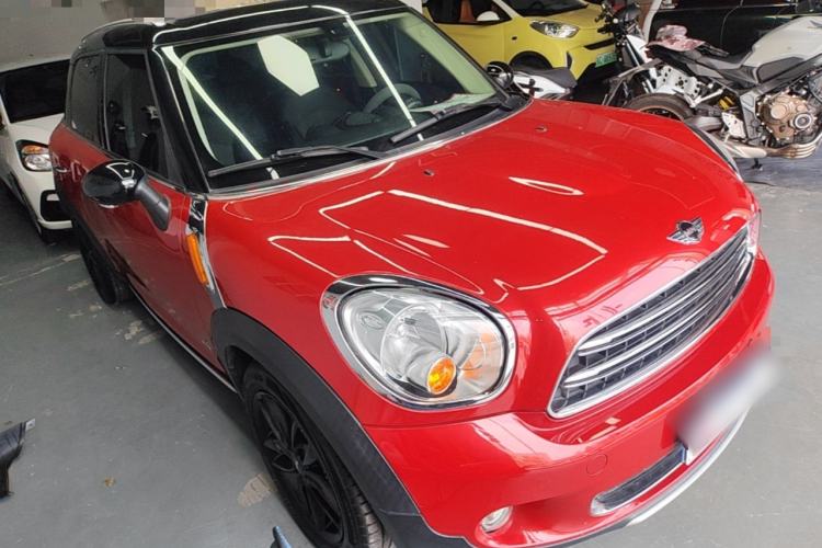 Used MINI Countryman 2014 1.6T COOPER ALL4 Fun Front Right 45 Deg