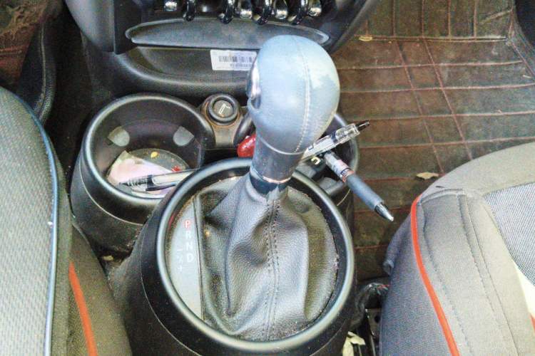 Used MINI Countryman 2014 1.6L ONE Gear Lever