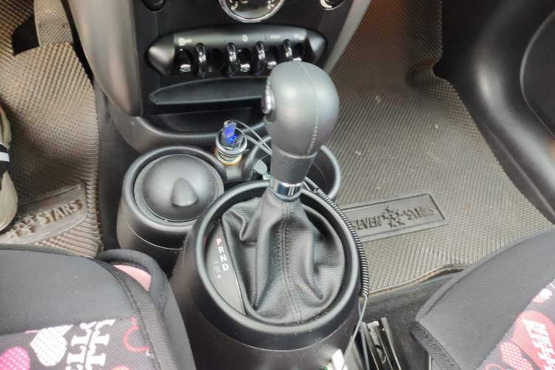 Used MINI Countryman 2014 1.6T COOPER ALL4 Fun Gear Lever