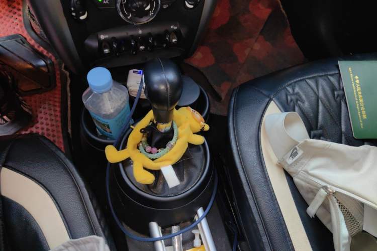 Used MINI Countryman 2014 1.6L ONE Gear Lever
