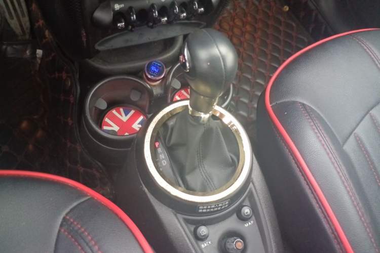 Used MINI Countryman 2014 1.6T COOPER S Gear Lever