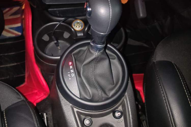 Used MINI Countryman 2014 1.6T COOPER S Gear Lever