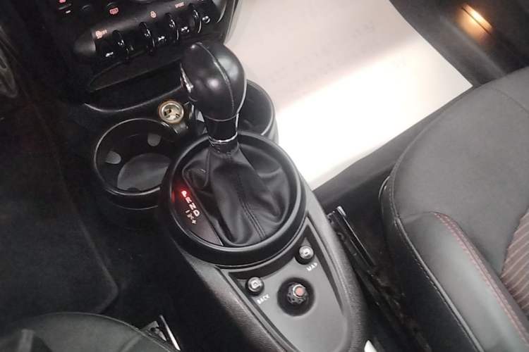 Used MINI Countryman 2014 1.6T COOPER S Gear Lever