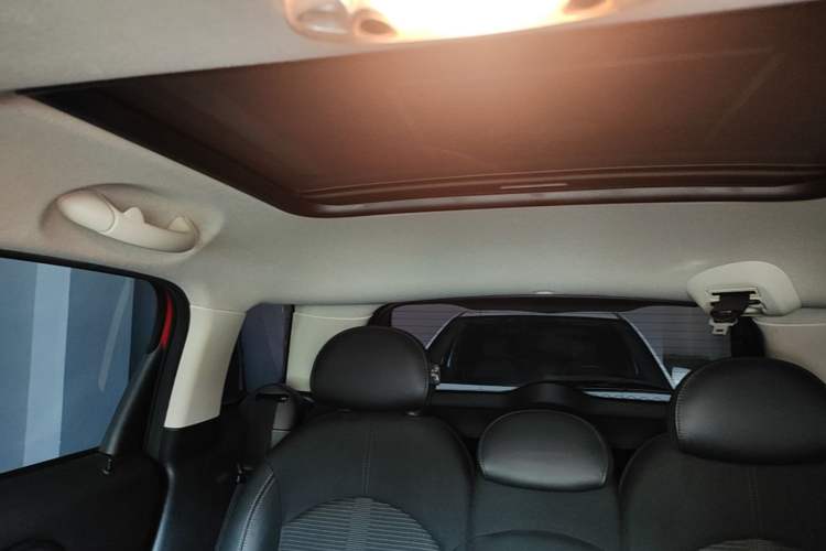 Used MINI Countryman 2014 1.6T COOPER ALL4 Fun Headliner