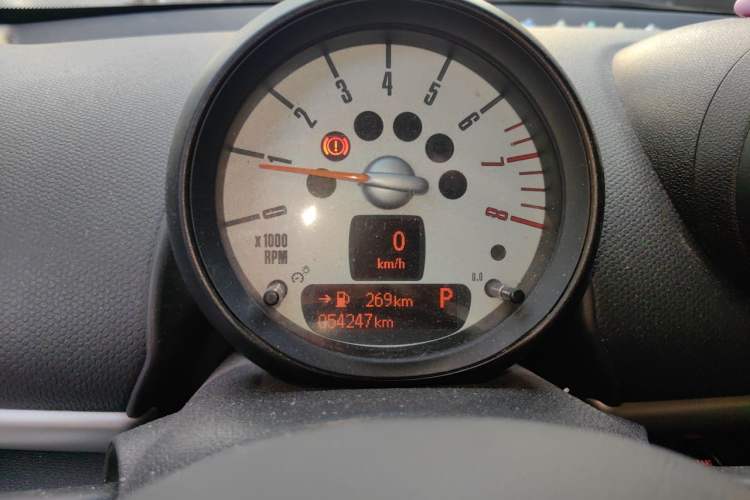 Used MINI Countryman 2014 1.6L ONE Instrument Cluster