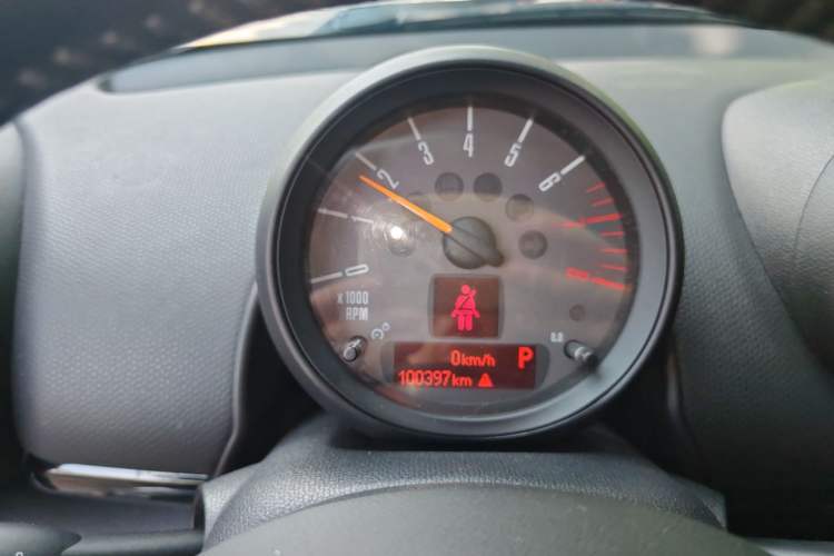 Used MINI Countryman 2014 1.6L COOPER Fun Instrument Cluster
