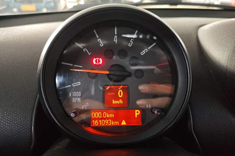 Used MINI Countryman 2014 1.6L COOPER Fun Instrument Cluster