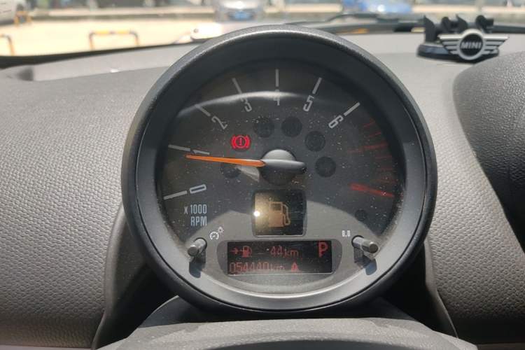 Used MINI Countryman 2014 1.6L COOPER Fun Instrument Cluster