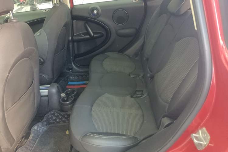 Used MINI Countryman 2014 1.6L COOPER Fun Interior 1