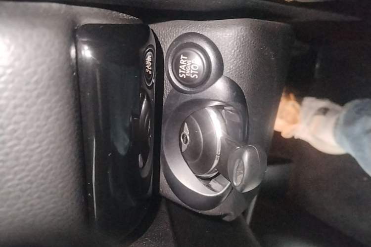 Used MINI Countryman 2014 1.6T COOPER S Interior 1
