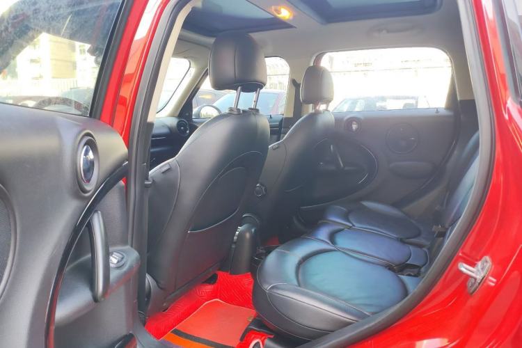 Used MINI Countryman 2014 1.6T COOPER ALL4 Excitement Interior 3