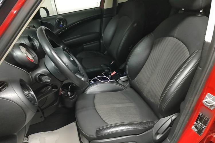 Used MINI Countryman 2014 1.6L COOPER Fun Left Front Seat