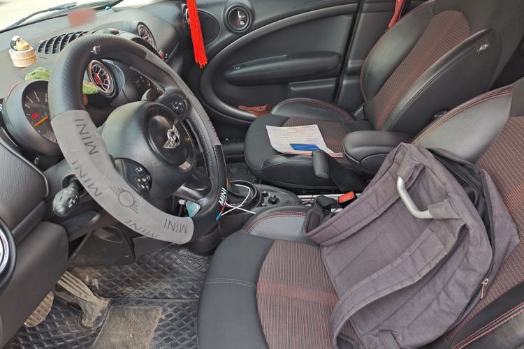Used MINI Countryman 2014 1.6T COOPER S Left Front Seat