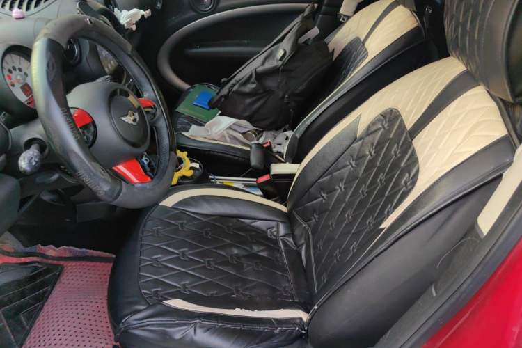 Used MINI Countryman 2014 1.6L ONE Left Front Seat