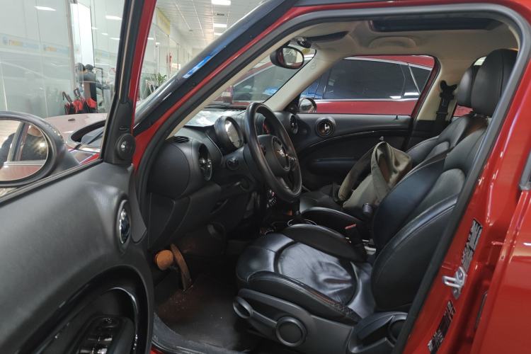 Used MINI Countryman 2014 1.6T COOPER ALL4 Excitement Left Front Seat