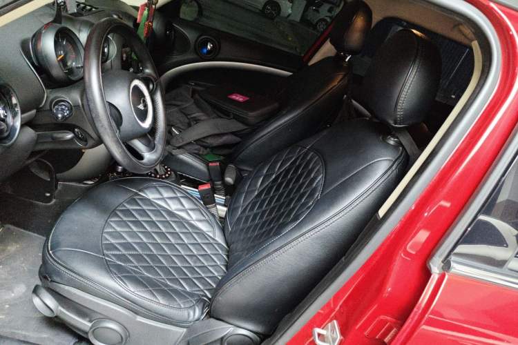 Used MINI Countryman 2014 1.6L ONE Left Front Seat