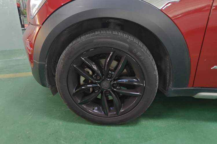 Used MINI Countryman 2014 1.6T COOPER ALL4 Excitement Left Front Wheel Hub