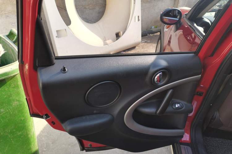 Used MINI Countryman 2014 1.6T COOPER ALL4 Fun Left Rear Door Interior