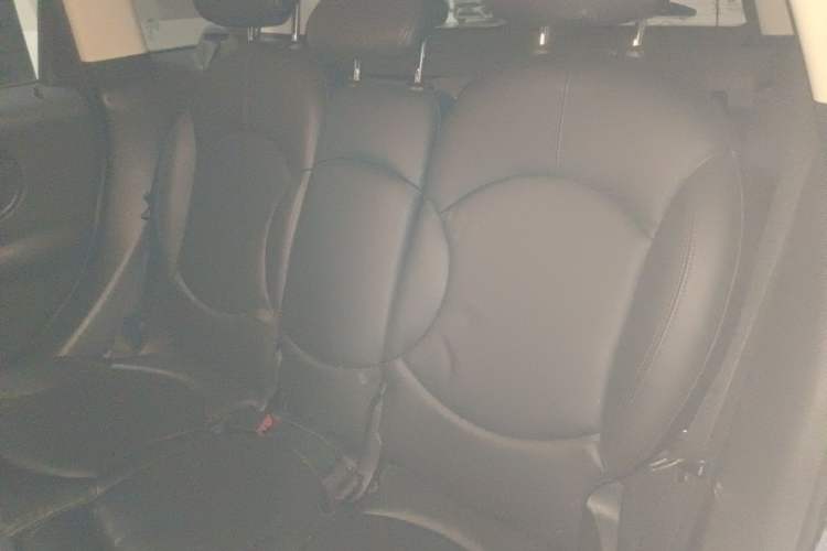 Used MINI Countryman 2014 1.6L COOPER Excitement Left Rear Seat