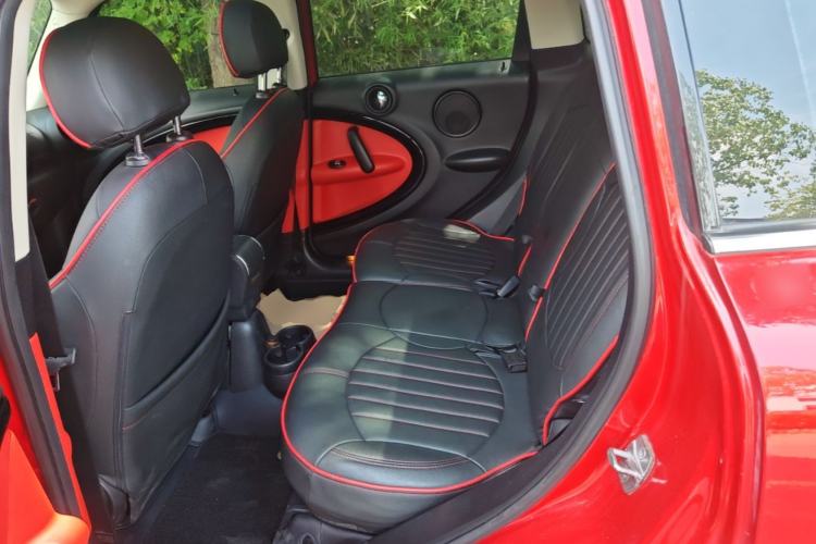 Used MINI Countryman 2014 1.6L COOPER Fun Left Rear Seat