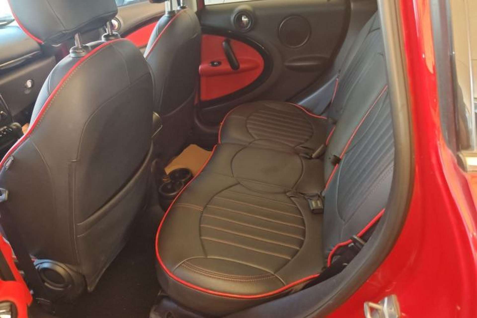 Used MINI Countryman 2014 1.6L COOPER Fun Left Rear Seat
