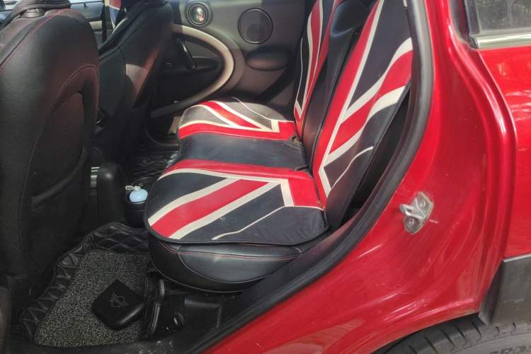 Used MINI Countryman 2014 1.6L COOPER Fun Left Rear Seat