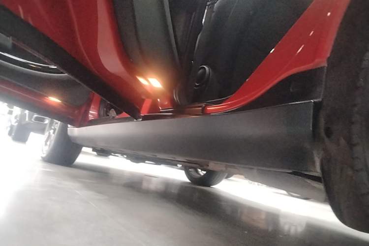 Used MINI Countryman 2014 1.6T COOPER S Left Side Sill