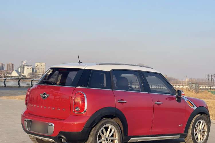Used MINI Countryman 2014 1.6T COOPER ALL4 Fun Rear Right 45 Deg