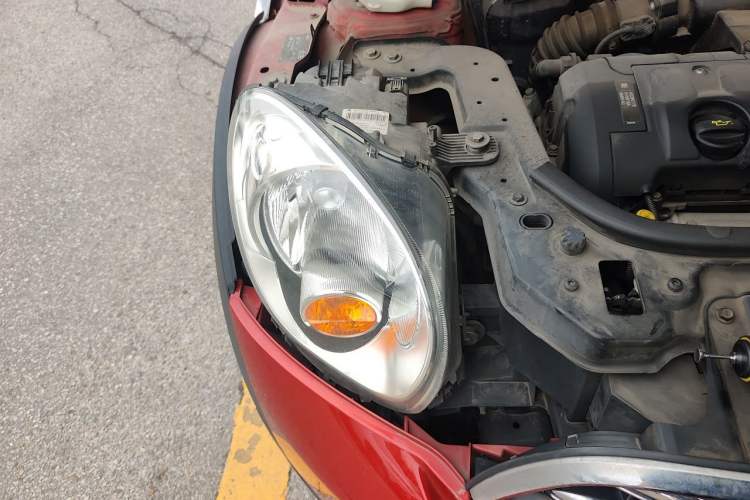Used MINI Countryman 2014 1.6L COOPER Fun Right Front Headlight