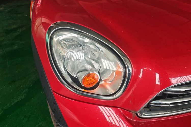 Used MINI Countryman 2014 1.6L COOPER Fun Right Front Headlight