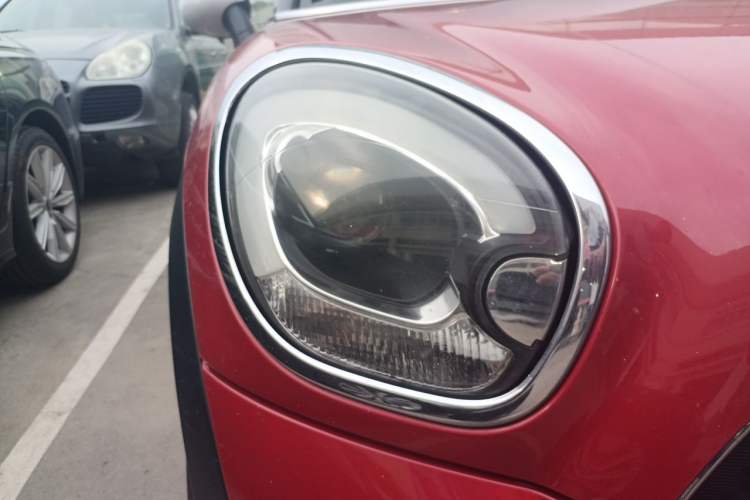 Used MINI Countryman 2014 1.6T COOPER S Right Front Headlight