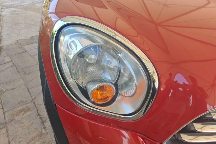 Used MINI Countryman 2014 1.6L COOPER Fun Right Front Headlight