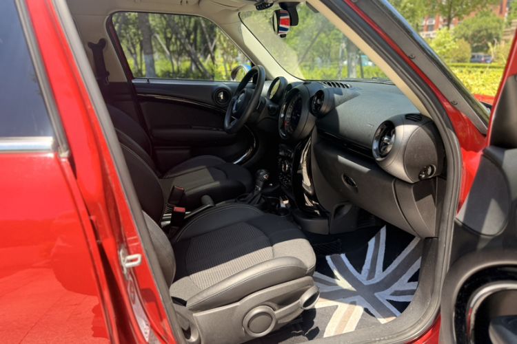 Used MINI Countryman 2014 1.6T COOPER S Right Front Seat