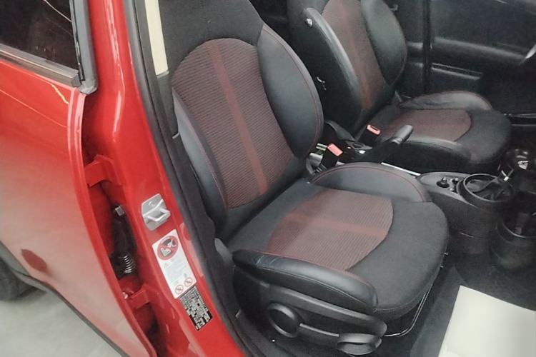 Used MINI Countryman 2014 1.6T COOPER S Right Front Seat