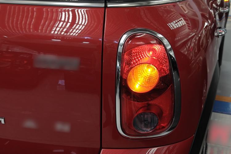 Used MINI Countryman 2014 1.6L COOPER Fun Right Rear Taillight